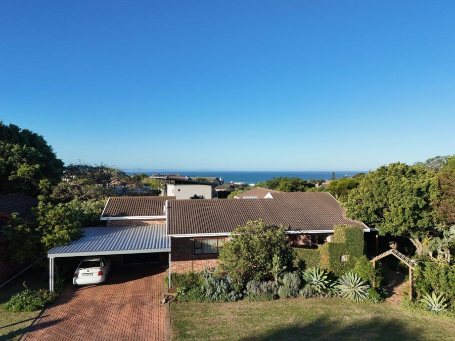 4 Bedroom Property for Sale in Noorsekloof Eastern Cape